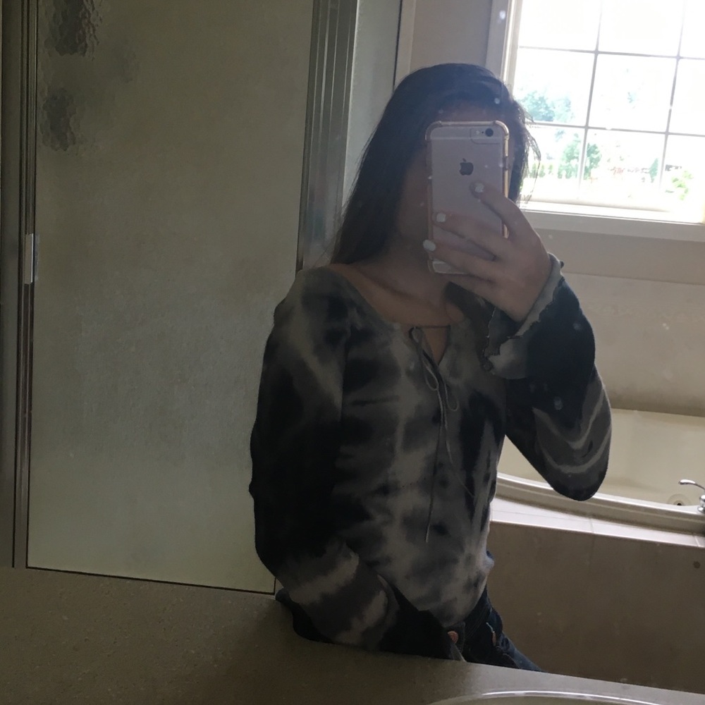 🌿•TYE DYE LONG SLEVE SHIRT WITH WIDE SLEEVE•🌿